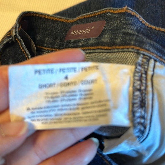 Gloria Vanderbilt Amanda Woman Dark Jeans Petite Size 4 - Picture 12 of 12